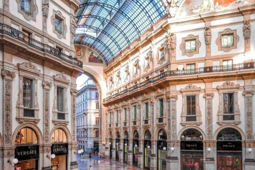 Ad Un Passo Dal Duomo Elegante Appartamento Wifi Mailand Exterior foto
